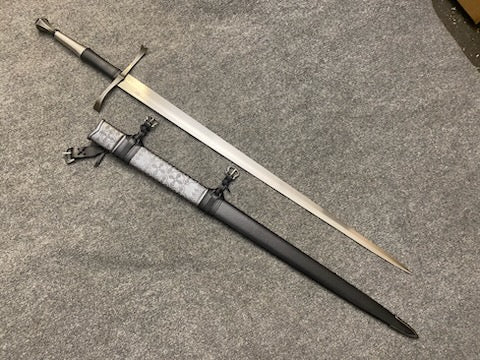 CUSTOM VA-144-Craftsman Series - The German Medieval Long Sword