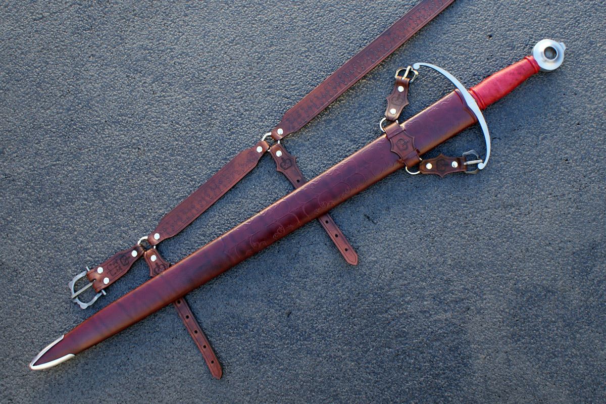 VA-110-Craftsman Series - The Monarch Medieval Arming Sword