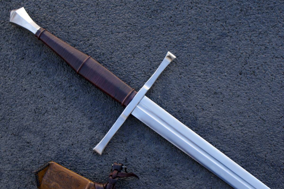 VA-182-Craftsman Series - The Rhinelander Medieval Long Sword