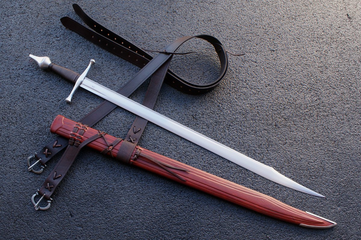 falchion sword